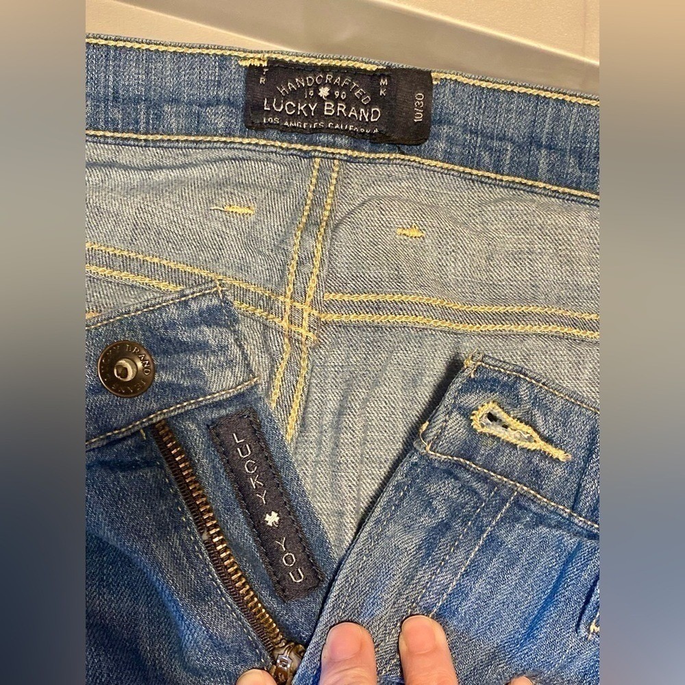 Lucky Brand Sienna Weekender Crop Distressed Blue Jeans - Picture 5 of 9